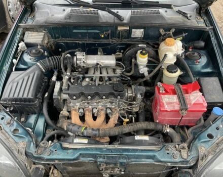 Зеленый Дэу Сенс, объемом двигателя 1.3 л и пробегом 250 тыс. км за 1600 $, фото 1 на Automoto.ua