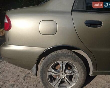 Деу Сенс 2005 у Дніпро (Дніпропетровську) на Automoto.ua Зелений Деу Сенс, об'ємом двигуна 1.3 л та пробігом 226 тис. км за 1936 $, фото 9 на Automoto.ua