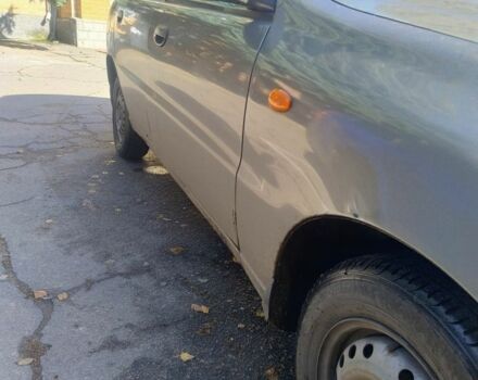 Деу Сенс 2005 у Лубнах на Automoto.ua Зелений Деу Сенс, об'ємом двигуна 1.5 л та пробігом 193 тис. км за 2200 $, фото 4 на Automoto.ua