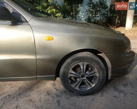 Деу Сенс 2005 у Дніпро (Дніпропетровську) на Automoto.ua Зелений Деу Сенс, об'ємом двигуна 1.3 л та пробігом 226 тис. км за 1936 $, фото 10 на Automoto.ua