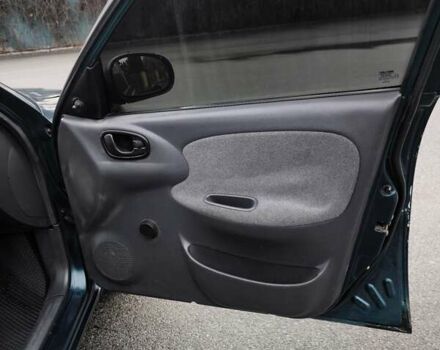 Зеленый Дэу Сенс, объемом двигателя 1.3 л и пробегом 222 тыс. км за 1750 $, фото 21 на Automoto.ua