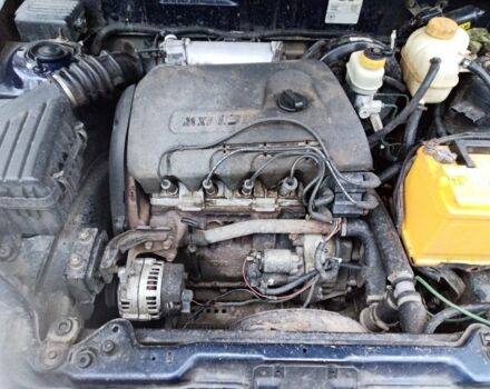 Зеленый Дэу Сенс, объемом двигателя 1.3 л и пробегом 300 тыс. км за 1200 $, фото 22 на Automoto.ua