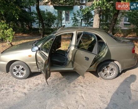 Деу Сенс 2005 у Дніпро (Дніпропетровську) на Automoto.ua Зелений Деу Сенс, об'ємом двигуна 1.3 л та пробігом 226 тис. км за 1936 $, фото 5 на Automoto.ua