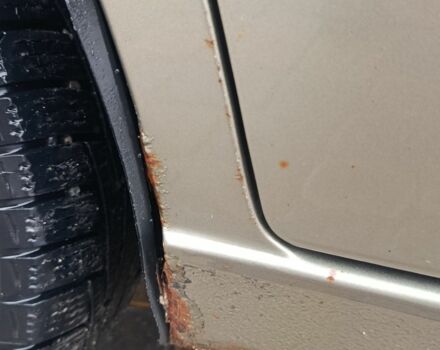 Зелений Деу Сенс, об'ємом двигуна 1.6 л та пробігом 212 тис. км за 2300 $, фото 7 на Automoto.ua