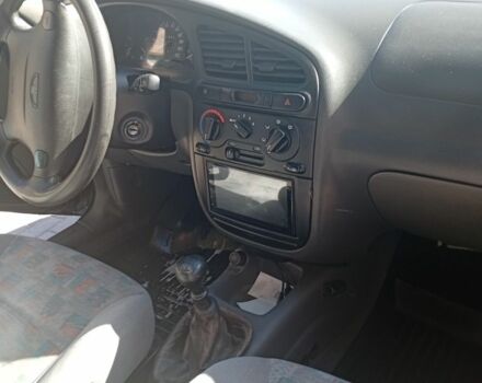 Зелений Деу Сенс, об'ємом двигуна 1.6 л та пробігом 316 тис. км за 3100 $, фото 6 на Automoto.ua