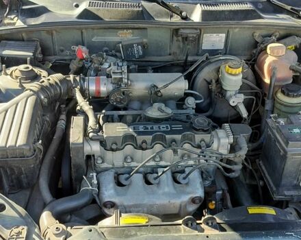 Зеленый Дэу Сенс, объемом двигателя 1.5 л и пробегом 304 тыс. км за 1736 $, фото 6 на Automoto.ua