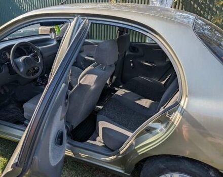 Зелений Деу Сенс, об'ємом двигуна 1.3 л та пробігом 270 тис. км за 2000 $, фото 4 на Automoto.ua