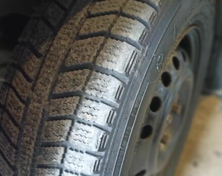 Деу Сенс 2005 у Житомирі на Automoto.ua Зелений Деу Сенс, об'ємом двигуна 1.3 л та пробігом 165 тис. км за 1500 $, фото 4 на Automoto.ua