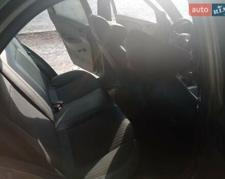 Деу Сенс 2005 у Дніпро (Дніпропетровську) на Automoto.ua Зелений Деу Сенс, об'ємом двигуна 1.3 л та пробігом 226 тис. км за 1936 $, фото 13 на Automoto.ua