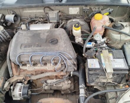 Зеленый Дэу Сенс, объемом двигателя 0 л и пробегом 105 тыс. км за 2600 $, фото 9 на Automoto.ua