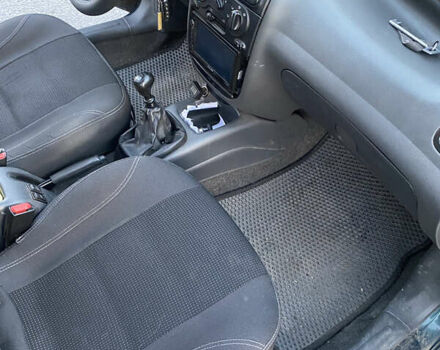 Зеленый Дэу Сенс, объемом двигателя 1.3 л и пробегом 188 тыс. км за 2000 $, фото 9 на Automoto.ua