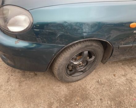 Зеленый Дэу Сенс, объемом двигателя 1.6 л и пробегом 278 тыс. км за 1750 $, фото 1 на Automoto.ua