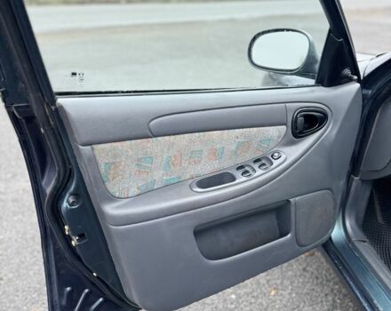 Зеленый Дэу Сенс, объемом двигателя 1.6 л и пробегом 280 тыс. км за 2499 $, фото 9 на Automoto.ua