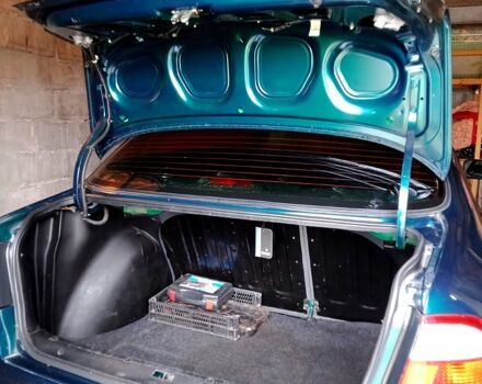 Зеленый Дэу Сенс, объемом двигателя 1.3 л и пробегом 160 тыс. км за 2900 $, фото 3 на Automoto.ua