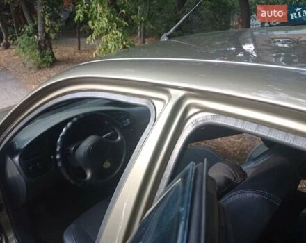 Деу Сенс 2005 у Дніпро (Дніпропетровську) на Automoto.ua Зелений Деу Сенс, об'ємом двигуна 1.3 л та пробігом 226 тис. км за 1936 $, фото 26 на Automoto.ua