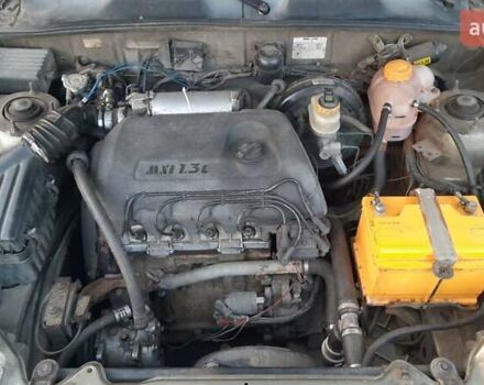 Зеленый Дэу Сенс, объемом двигателя 1.3 л и пробегом 242 тыс. км за 1999 $, фото 8 на Automoto.ua