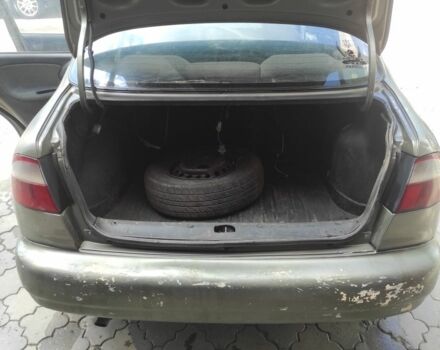 Зелений Деу Сенс, об'ємом двигуна 1.6 л та пробігом 2 тис. км за 899 $, фото 2 на Automoto.ua