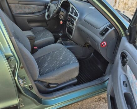 Зелений Деу Сенс, об'ємом двигуна 1.6 л та пробігом 221 тис. км за 2550 $, фото 6 на Automoto.ua