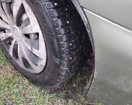 Зеленый Дэу Сенс, объемом двигателя 1.3 л и пробегом 182 тыс. км за 2000 $, фото 3 на Automoto.ua