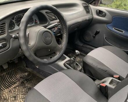 Зелений Деу Сенс, об'ємом двигуна 1.3 л та пробігом 264 тис. км за 1500 $, фото 4 на Automoto.ua