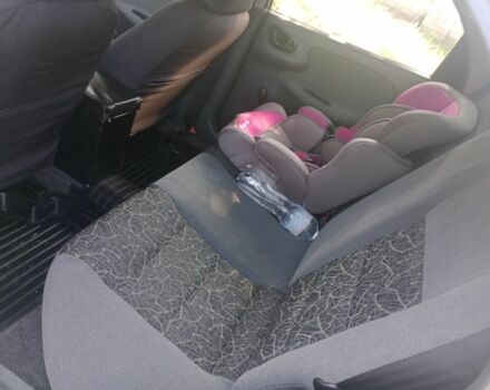 Зелений Деу Сенс, об'ємом двигуна 1.3 л та пробігом 194 тис. км за 1300 $, фото 4 на Automoto.ua