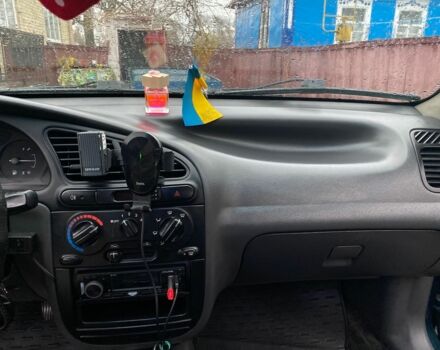 Зелений Деу Сенс, об'ємом двигуна 1.5 л та пробігом 330 тис. км за 2000 $, фото 9 на Automoto.ua