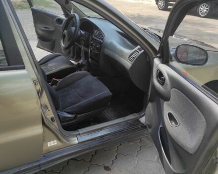 Зелений Деу Сенс, об'ємом двигуна 1.6 л та пробігом 2 тис. км за 899 $, фото 6 на Automoto.ua