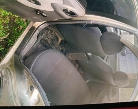 Зеленый Дэу Сенс, объемом двигателя 1.3 л и пробегом 180 тыс. км за 2000 $, фото 5 на Automoto.ua