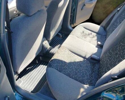 Зеленый Дэу Сенс, объемом двигателя 1.3 л и пробегом 184 тыс. км за 1900 $, фото 7 на Automoto.ua