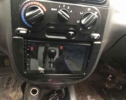 Зеленый Дэу Сенс, объемом двигателя 1.5 л и пробегом 300 тыс. км за 1300 $, фото 7 на Automoto.ua