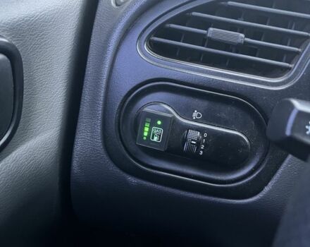 Зеленый Дэу Сенс, объемом двигателя 1.3 л и пробегом 269 тыс. км за 2000 $, фото 1 на Automoto.ua