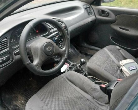 Зеленый Дэу Сенс, объемом двигателя 1.6 л и пробегом 159 тыс. км за 1450 $, фото 3 на Automoto.ua