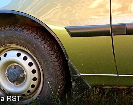 Зелений Деу Сенс, об'ємом двигуна 1.3 л та пробігом 0 тис. км за 3000 $, фото 3 на Automoto.ua