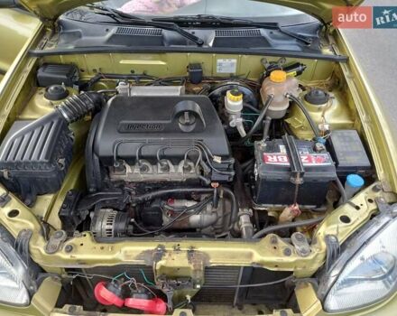 Зелений Деу Сенс, об'ємом двигуна 1.3 л та пробігом 129 тис. км за 2200 $, фото 1 на Automoto.ua
