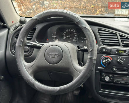 Зелений Деу Сенс, об'ємом двигуна 1.3 л та пробігом 209 тис. км за 2100 $, фото 21 на Automoto.ua