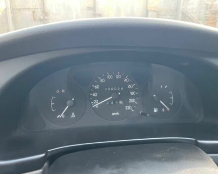 Зеленый Дэу Сенс, объемом двигателя 1.3 л и пробегом 206 тыс. км за 2700 $, фото 5 на Automoto.ua