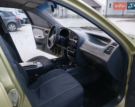 Зеленый Дэу Сенс, объемом двигателя 1.3 л и пробегом 185 тыс. км за 1470 $, фото 2 на Automoto.ua