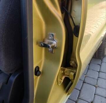 Зелений Деу Сенс, об'ємом двигуна 1.3 л та пробігом 41 тис. км за 1999 $, фото 7 на Automoto.ua