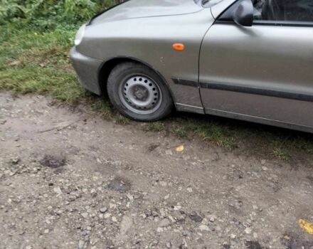 Зеленый Дэу Сенс, объемом двигателя 1.5 л и пробегом 145 тыс. км за 1700 $, фото 2 на Automoto.ua