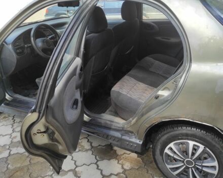 Зелений Деу Сенс, об'ємом двигуна 1.6 л та пробігом 2 тис. км за 899 $, фото 3 на Automoto.ua