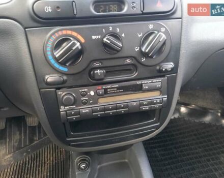 Зелений Деу Сенс, об'ємом двигуна 1.3 л та пробігом 82 тис. км за 2600 $, фото 15 на Automoto.ua