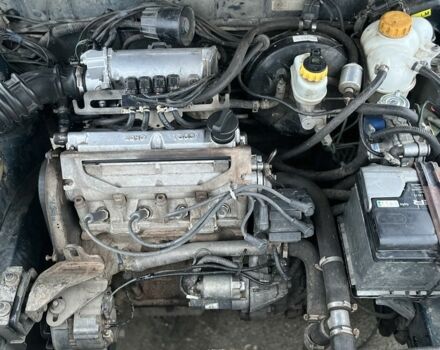 Зеленый Дэу Сенс, объемом двигателя 1.3 л и пробегом 269 тыс. км за 2000 $, фото 4 на Automoto.ua