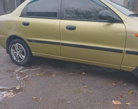 Зелений Деу Сенс, об'ємом двигуна 1.5 л та пробігом 248 тис. км за 2000 $, фото 2 на Automoto.ua