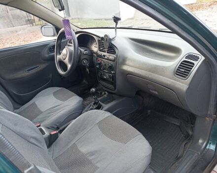 Зеленый Дэу Сенс, объемом двигателя 1.5 л и пробегом 250 тыс. км за 1350 $, фото 2 на Automoto.ua