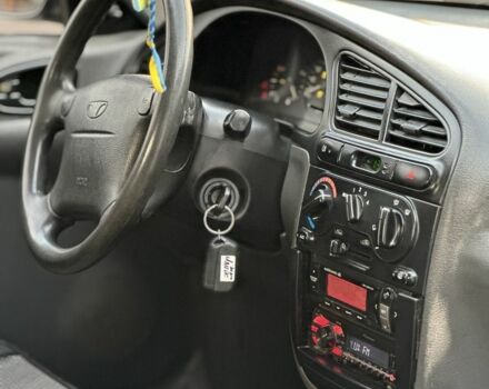 Зеленый Дэу Сенс, объемом двигателя 1.6 л и пробегом 280 тыс. км за 2100 $, фото 10 на Automoto.ua