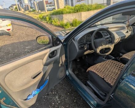 Зелений Деу Сенс, об'ємом двигуна 1.5 л та пробігом 3 тис. км за 2000 $, фото 5 на Automoto.ua