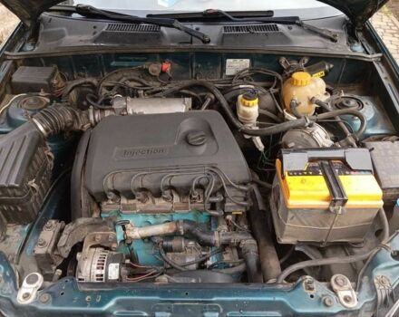 Зеленый Дэу Сенс, объемом двигателя 1.4 л и пробегом 230 тыс. км за 2300 $, фото 7 на Automoto.ua