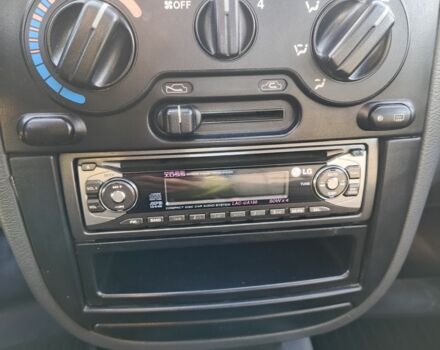 Зелений Деу Сенс, об'ємом двигуна 1.5 л та пробігом 182 тис. км за 1999 $, фото 8 на Automoto.ua