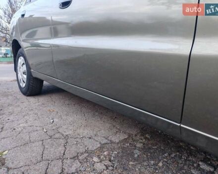 Зелений Деу Сенс, об'ємом двигуна 1.3 л та пробігом 200 тис. км за 2100 $, фото 1 на Automoto.ua