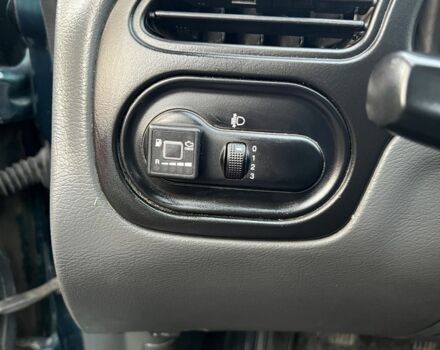 Зеленый Дэу Сенс, объемом двигателя 1.5 л и пробегом 135 тыс. км за 2400 $, фото 13 на Automoto.ua